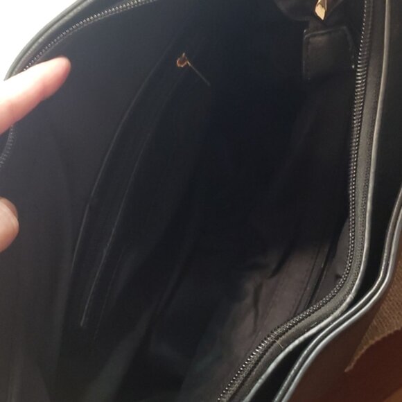 New Leather black purse from Macy's Perfect for everyday use great Quality... - Picture 5 of 5